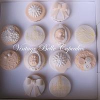 Vintage Belle Cupcakes - Ivory Classic
