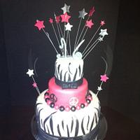 Diva Sweet 16 Cake
