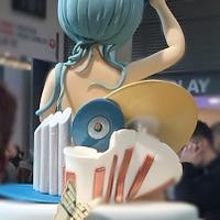 Lady Music Cake