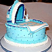 Bassinet cake