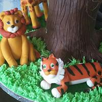 Jungle Tree Cake