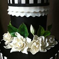 Vertical stripe wedding cake