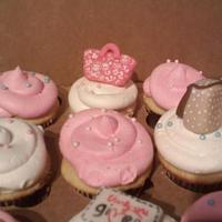Thirty One Cupcakes~