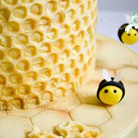 Honey Bee Cake/tutorial 