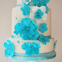 Aqua-marine Summer wedding cake