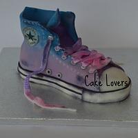 converse shoe cake