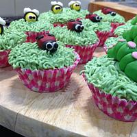 Bug themed cupcakes