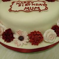 mums flowery birthday cake 
