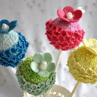 Floral cake pops