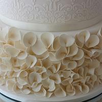 Ivory wedding cake