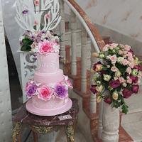 Engagment pink Cake 