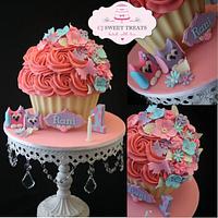 1st Birthday Giant Cupcake