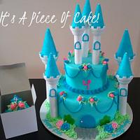 Castle Cake and matching Cupcake