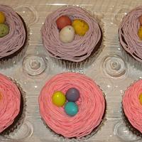 Easter Birthday Cake with cup cakes