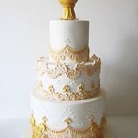 Royal lace cake