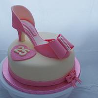 Pink shoe cake