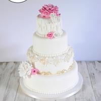 Pink and Gold wedding cake