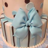Torie's baby shower cake