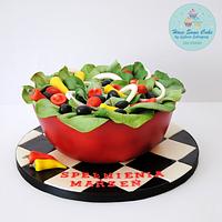 Salad cake