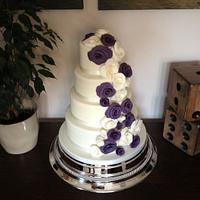 Rose cascade wedding cake 