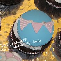 Girly-girl cupcakes