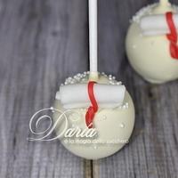 Graduation cake pops