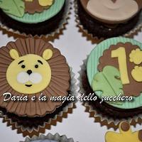 Jungle animals cupcakes