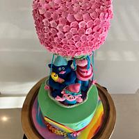 ‘Trolls Movie’ Air Ballon Cake