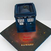Doctor who tardis birthday cake 