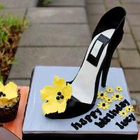Yellow Flowers, High Heels and Suitcase cake