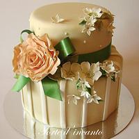 Anemones, rose and jasmine cake