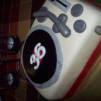 DJ Cake 