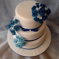 Blue Rose Wedding Cake