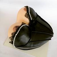 Corset cake 