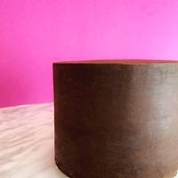 How to Cover a Cake with Chocolate Ganache