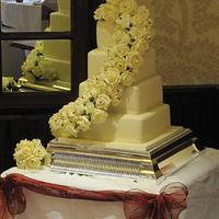  ivory wedding with a hint off burgandy 
