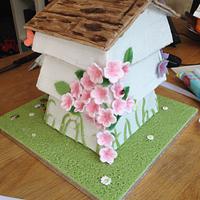 Beehive in the garden cake