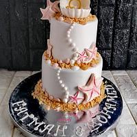 Shell wedding cake