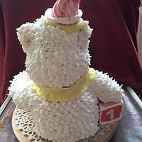 Polar bear birthday cake for a little girl
