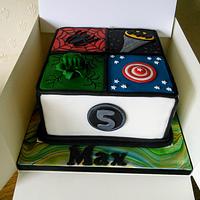 Superheroes cake!!