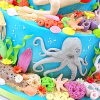 cake with a coral reef and diver