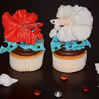 Betta fish cupcakes