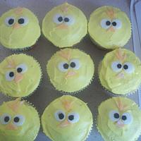 chick cupcakes