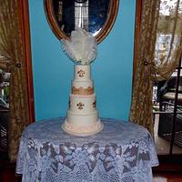 A Moulin Rouge Inspired Wedding Cake