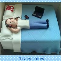 16th bed cake