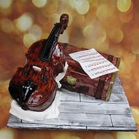 Violin & Vintage suitcase cake