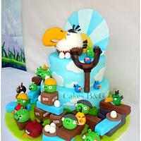 Angry Birds and Mighty eagle cake