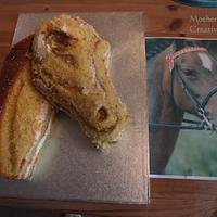 Making a carved 3-d Horse's Head Cake