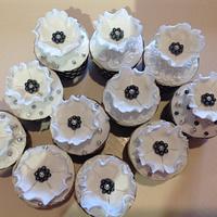 Black and White Themes Birthday Cake with Cupcakes