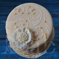 Ivory Jeweled Mini-cake 